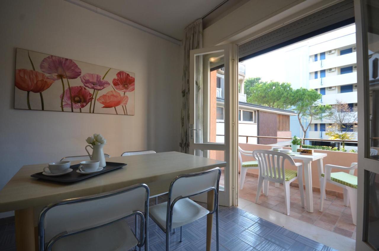 Appartamenti Villa Angela Bibione Exterior photo